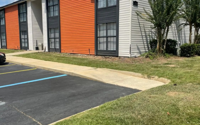 Ramada by Wyndham Studio Suites Dothan
