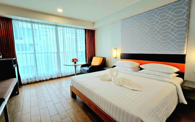 Dynasty Grande Hotel