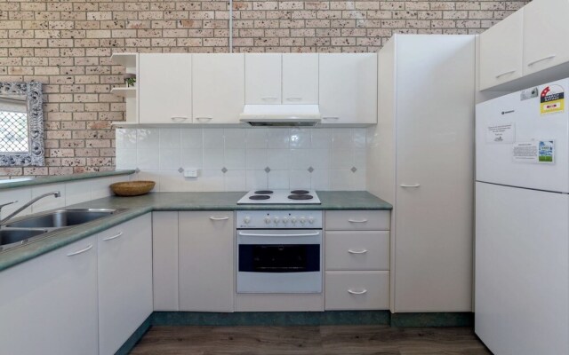 Bay Parklands, Townhouse 9, 2 Gowrie Avenue