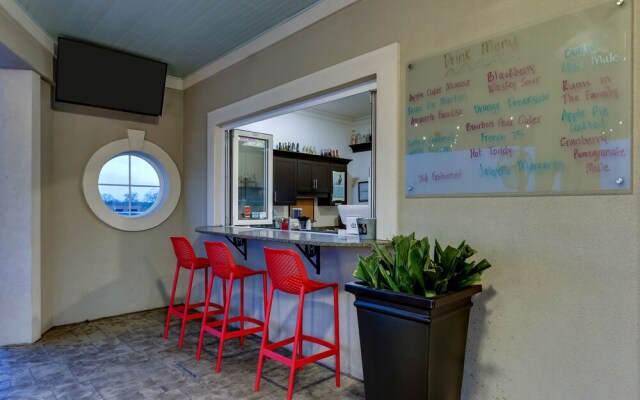 The Mantissa Executive Suites and Spa