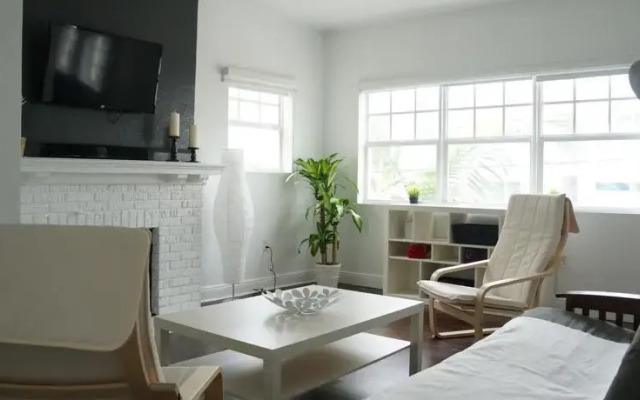 Liberty Design Apartment Hotel