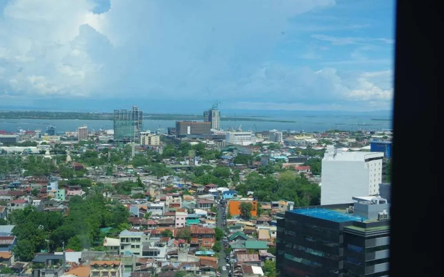 Solinea Tower 1