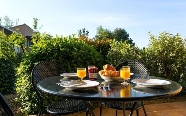 Charming Apartment With Dishwasher, View at the Golf Course