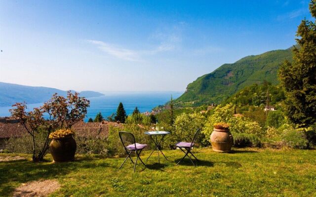 Villa Pineta - Rebomaholidays