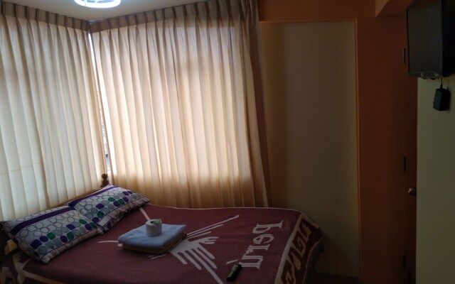 Hostal Vista al Lago