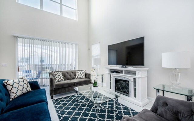 Amazing House! - Champions Gate - 1585SW