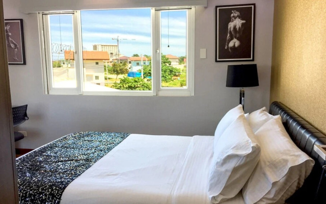 Luxury 4-bedroom Villa in Mactan, Cebu