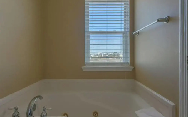 Kokomo by Meyer Vacation Rentals