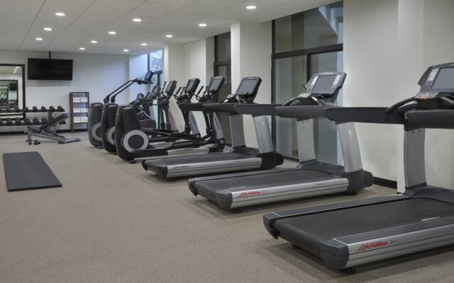 Four Points by Sheraton Toronto Airport