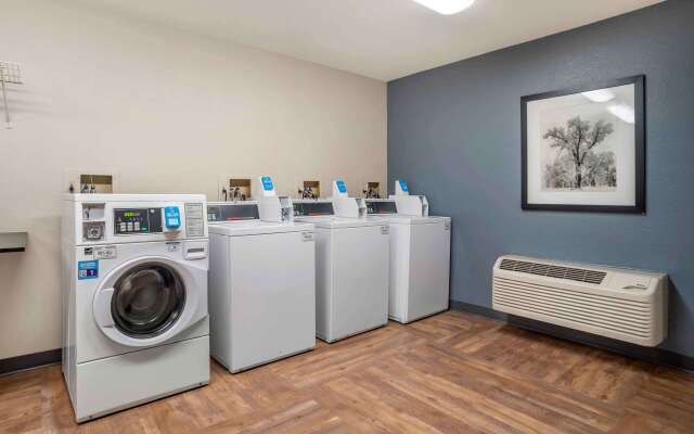 Extended Stay America Select Suites New Orleans Airport