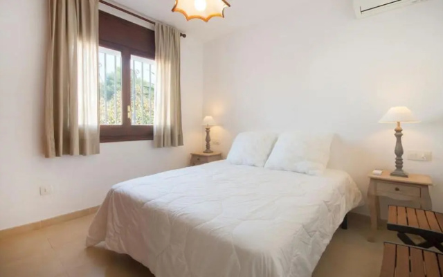 Villa 50m from the beach in Cambrils TH 11