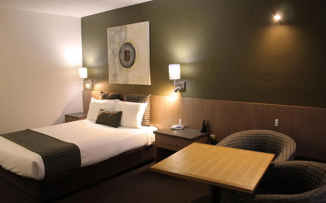 Swan Hill Resort