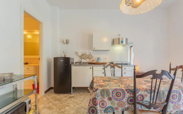 Silver Apartment by Wonderful Italy