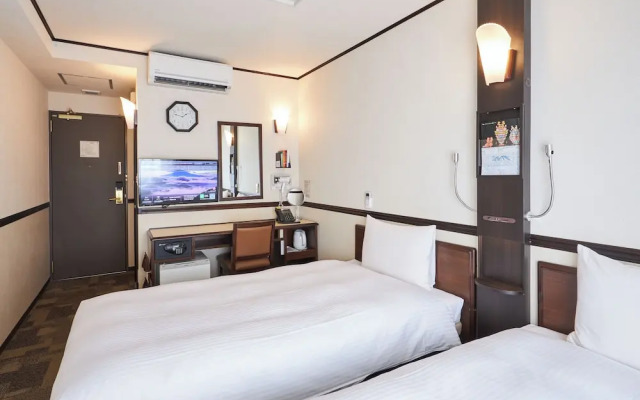 Toyoko Inn Osaka Tsutenkaku Mae
