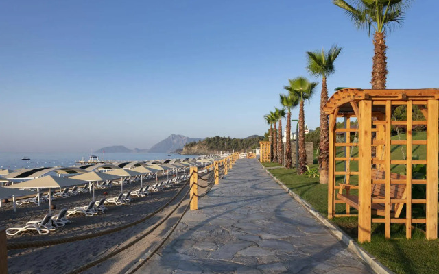 Mövenpick Resort Antalya Tekirova