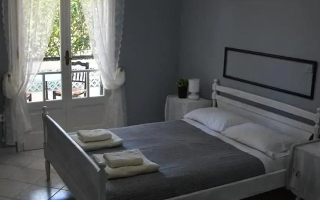Studio Kostas