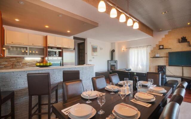 Holiday Home Mateovi Dvori