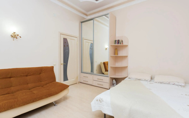 Апартаменты на улице Ермолова 19