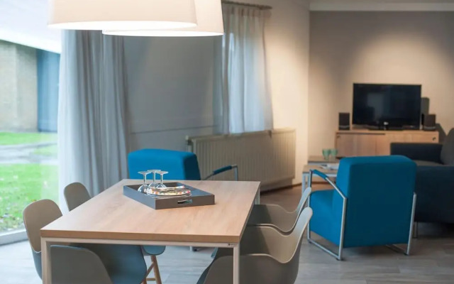 Restyled Bungalow with Dishwasher near Cozy Domburg