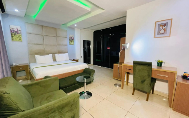 Tranquil Mews Hotel