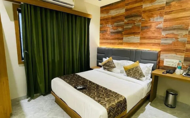 HOTEL DOUBLE CROWN Mumbai AIRPORT T2