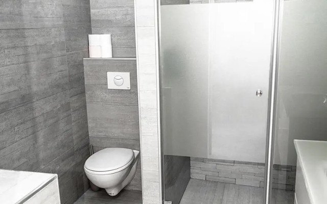 Garden Suite & Pool