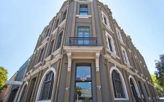 Vulcan Hotel Sydney