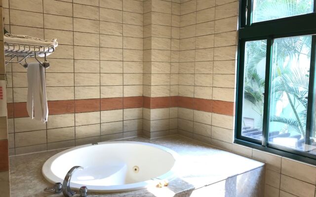Mapleton Spa Motel
