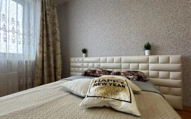 Апартаменты на улице Братская 27к3