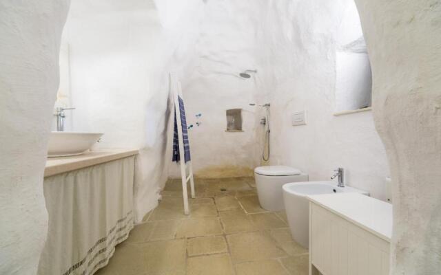 Trullo e appartamenti al mare