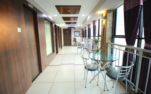 OYO 4161 Hotel Shailly Inn