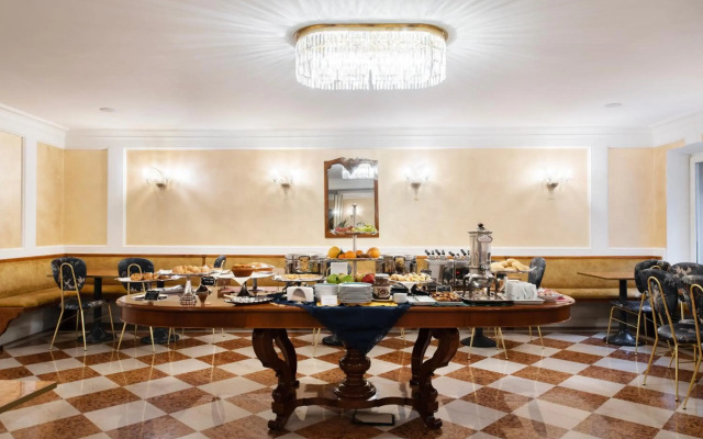 Art Hotel Orologio