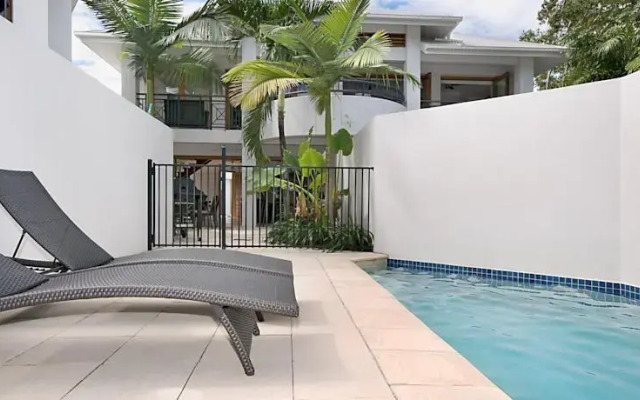 Port Douglas Accommodation - 5 Templemoon