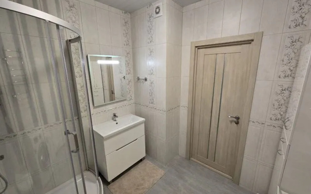 Apartments Kvartirki NN on Respublikanskaya street, 43,  3