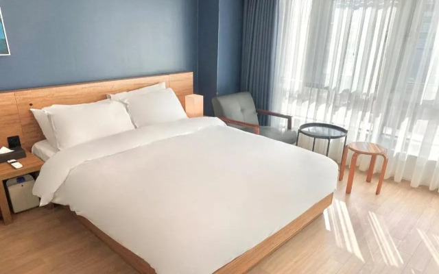 Chungchoho Best Hotel