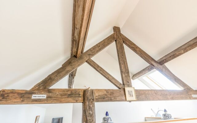 Foxholes Barn