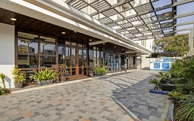 Treebo Premium Median Inn