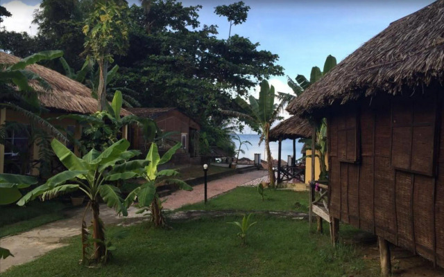 Moon Resort