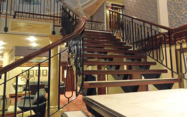 Lakeside International Hotel