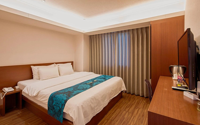 Namsan Hill Hotel