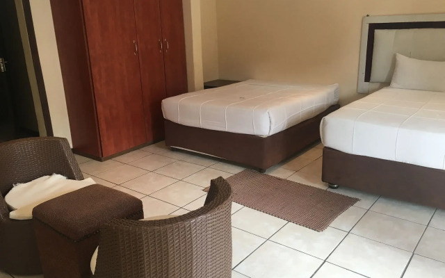 Luxury Wild Inn