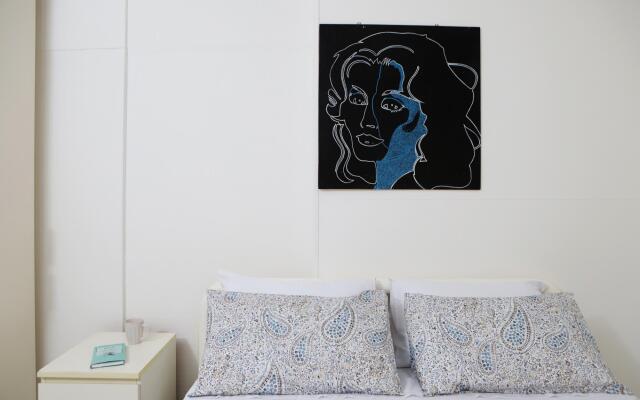 Napoli Centrale Budget Apartment by Wonderful Italy