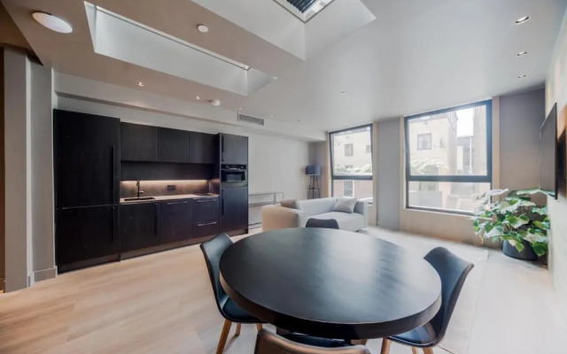 Kings House Apartments
