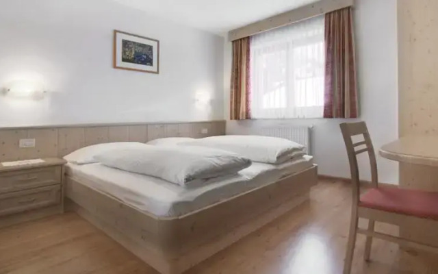 Apartments Paltinares