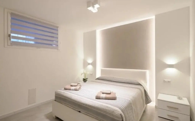 White Coral Rooms
