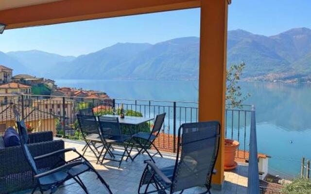 The Bright Apartments