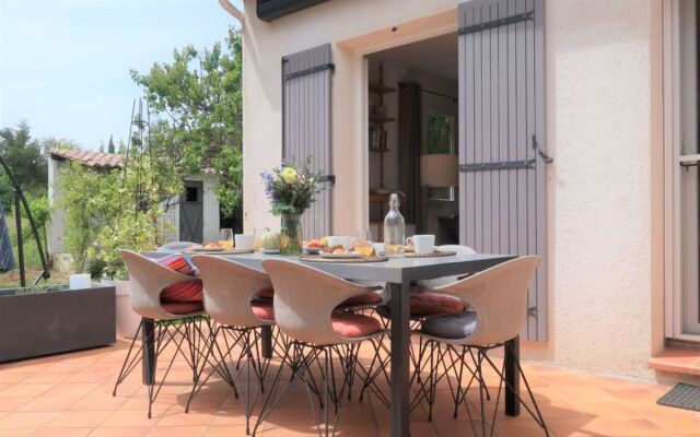 House LE JADE Mallefougasse