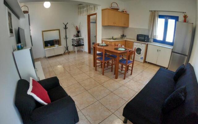 Irene Double Apartment Anoi