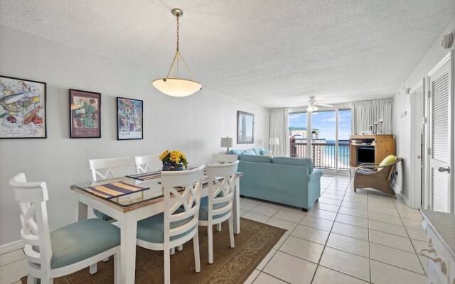 Pelican Beach 1816 2 Bedroom Condo by Pelican Beach Management