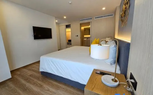 Luxury Duplex (60 sq m) in  ,500m to Rawai beach.
